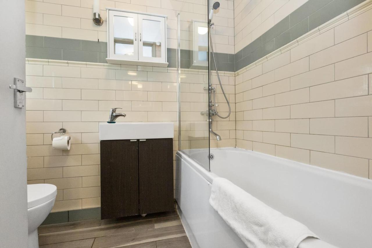 Stylish 1Br Next To Tower Bridge Apartment Лондон Екстериор снимка